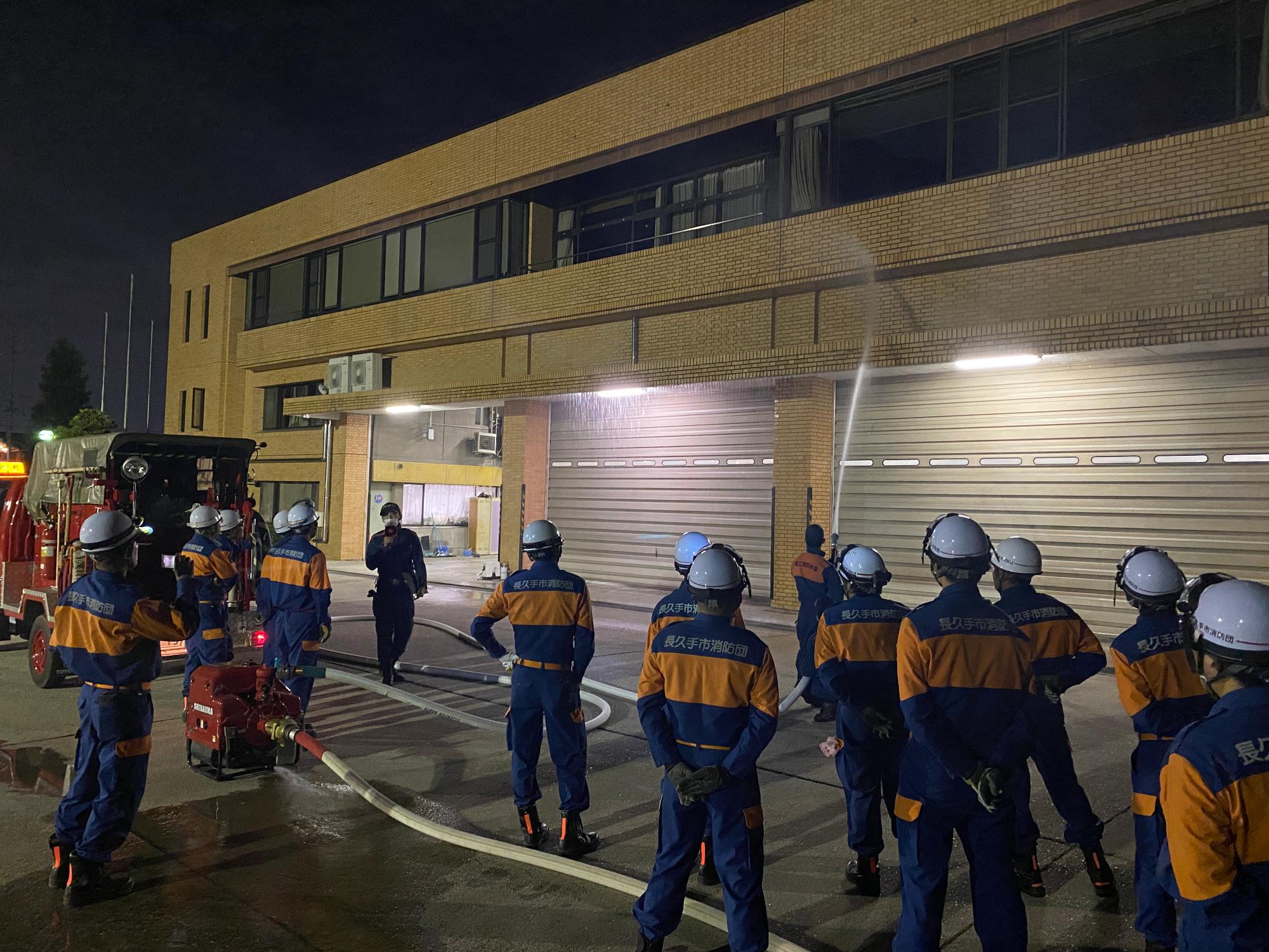 放水訓練中