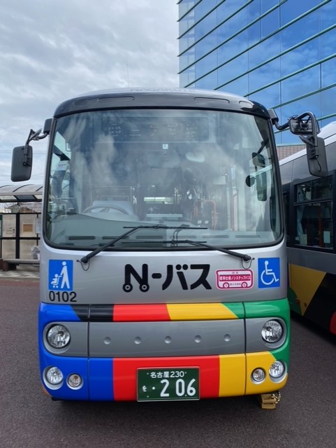 N-バス外観前から