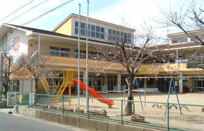 長湫西保育園舎写真
