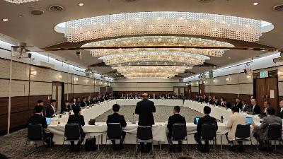 県・市懇談会に出席しました。