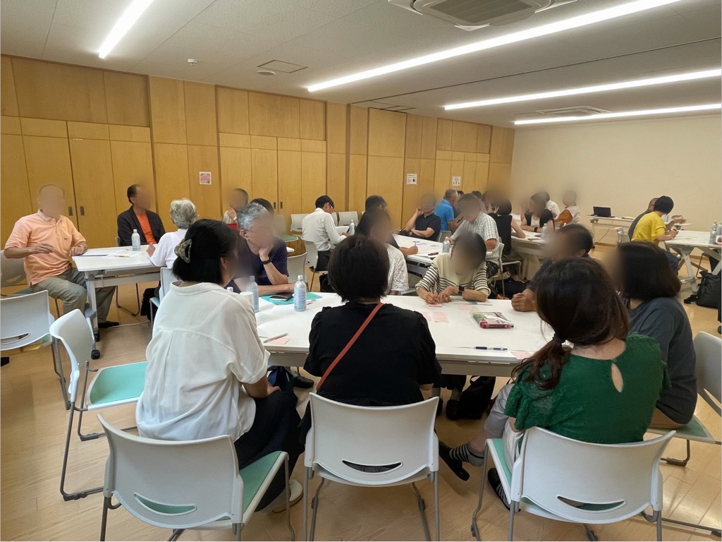 南小校区まち協ミーティングの様子