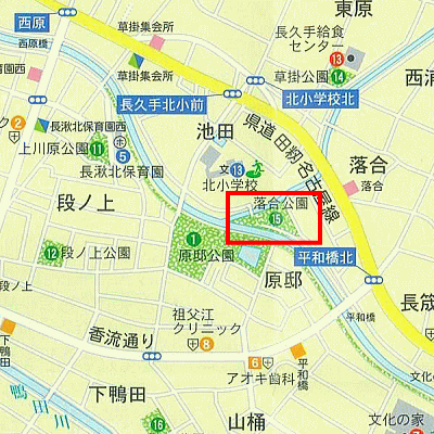 落合（おちあい）公園の範囲を赤線で囲った地図