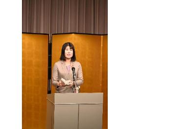 愛知県民茶会で挨拶をしている際の写真