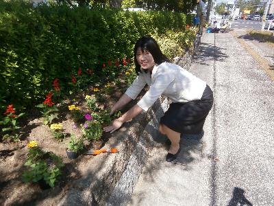 田原市様からお花の寄附をいただきました。