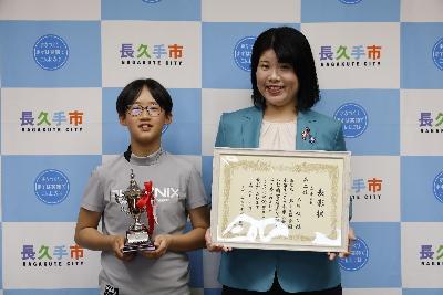 全国小学生ゴルフ春期大会準優勝の表敬訪問にお越し頂きました。